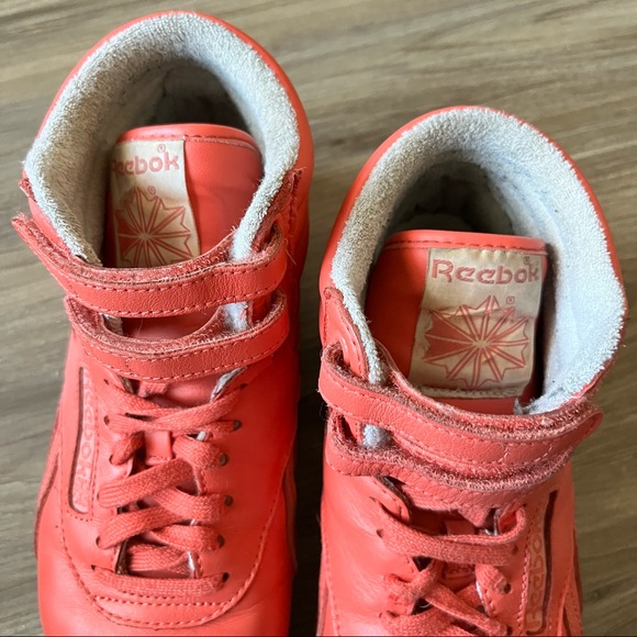 Reebok Freestyle High-Top Sneaker - pink - Women 8.5 - Picture 6 of 10